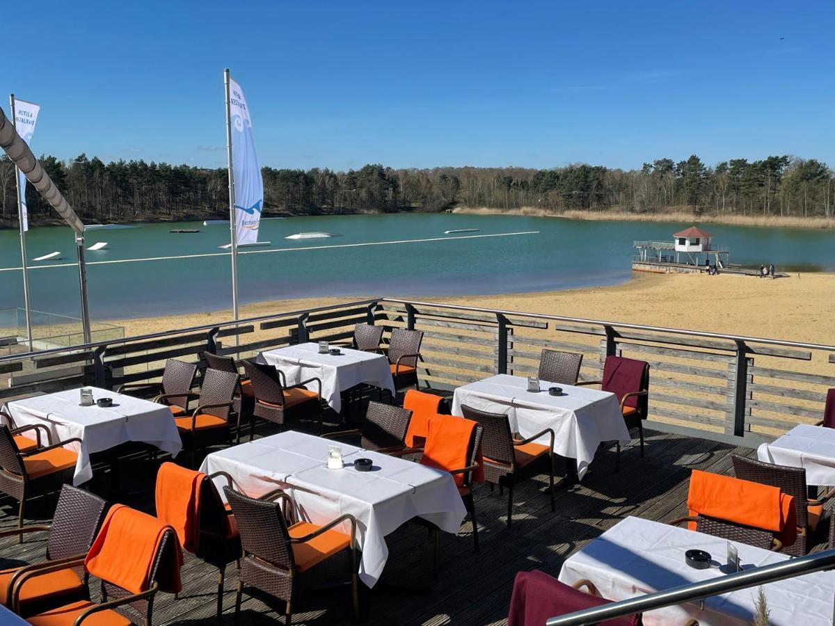 Bernsteinsee Hotel Sassenburg Exterior photo